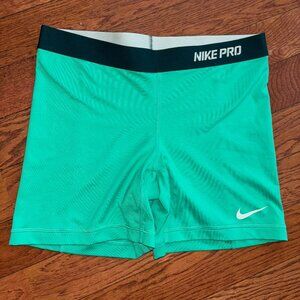 Large Green Nike pro 5 inch spandex compression training shorts